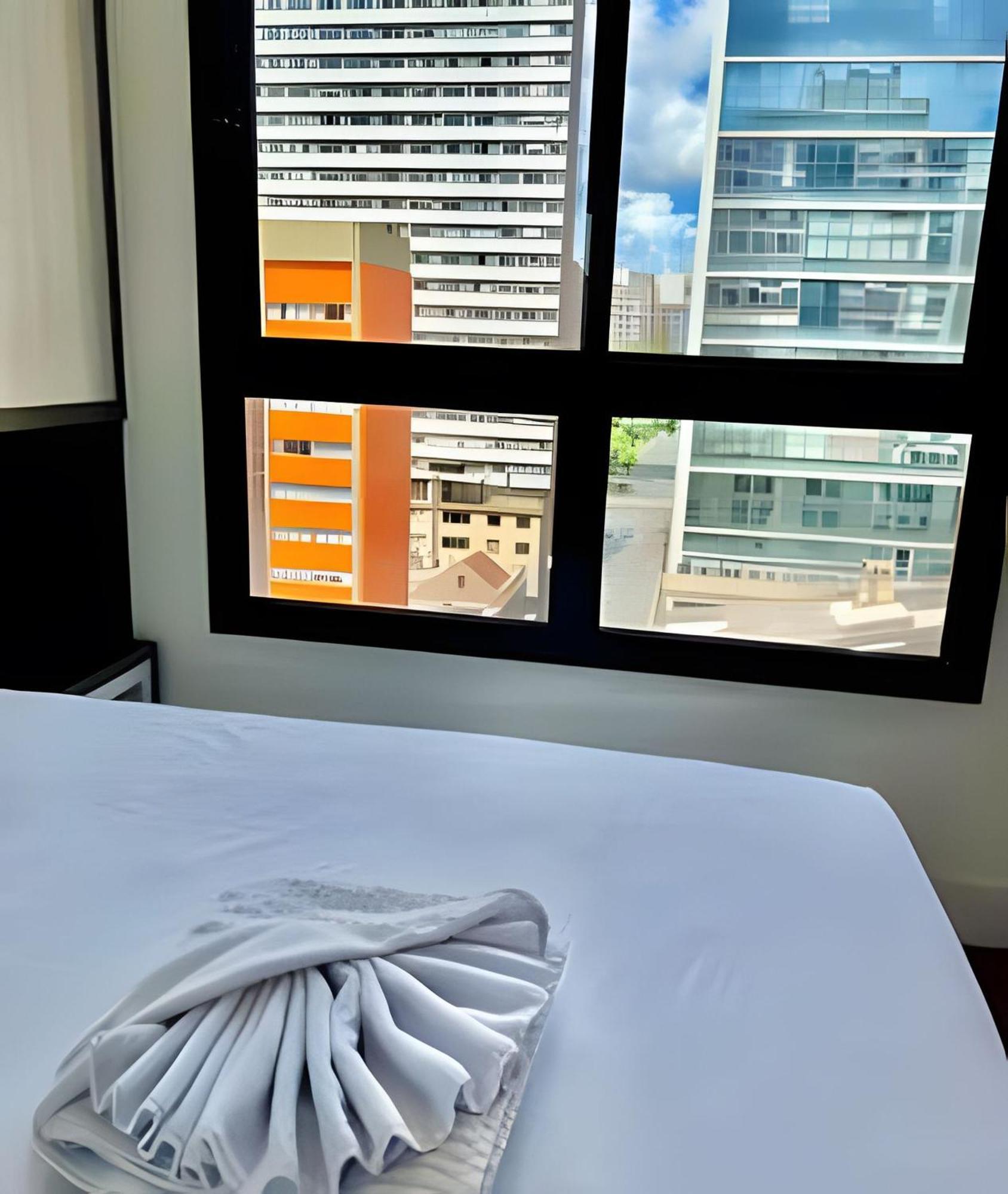 Apartamento Perfeito, Apto Com Garagem Bem Localizado Curitiba